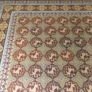 The floor pre-lifting, in its original home